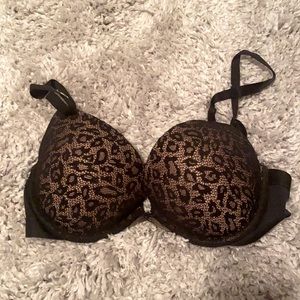 Leopard bra
